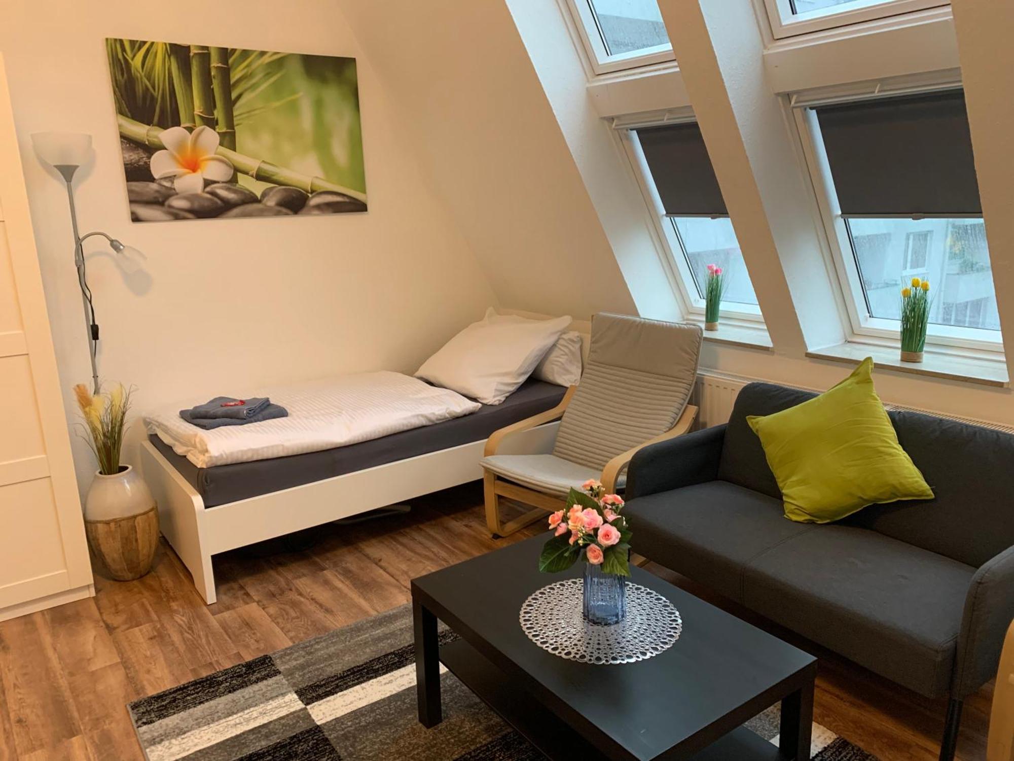 Cityapartment Platinum-Zentrum Mit Parkplatz Білефельд Екстер'єр фото